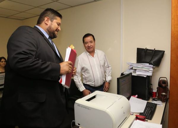 Cámara decide sobre extraño fallo de juez y se sabrá si Cuevas irá preso - Política - ABC Color