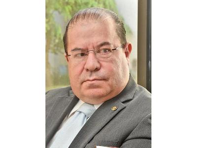 “Sanear la política para atraer a inversionistas”