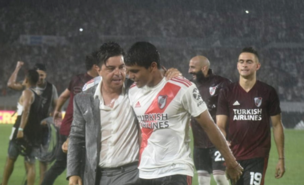 HOY / River Plate se afianza en lo más alto de la Superliga