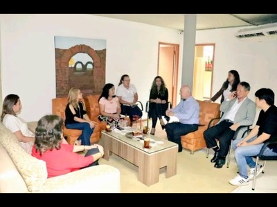 MINISTRA DE TURISMO SE REUNIÓ CON REPRESENTANTES DE SECTORES INVOLUCRADOS AL TURISMO EN ENCARNACIÓN