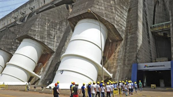 Itaipú, pilar que sostiene a la ANR