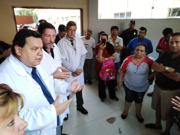 Pacientes dializados del IPS protestan por falta de máquinas