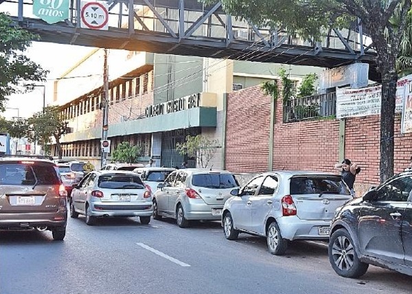 Municipalidad de Asunción lanza campaña 'La luz de stop no te hace dueño de la calle'