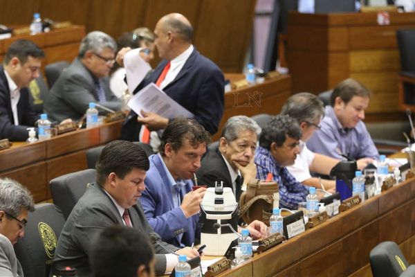 Diputados aprueba proyecto de financiamiento político