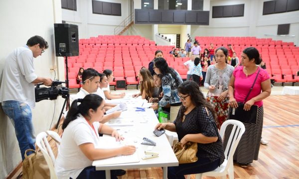 MASIVA INSCRIPCIÓN PARA CURSOS EN ESCUELA DE ARTES Y OFICIOS