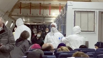Evacuados del crucero inician una nueva cuarentena en EEUU