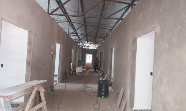 Avanzan obras del pabellón materno infantil de Santa Rita