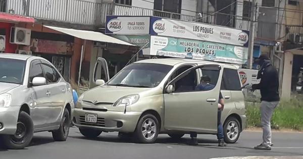 Violento asalto en Mariano Roque Alonso