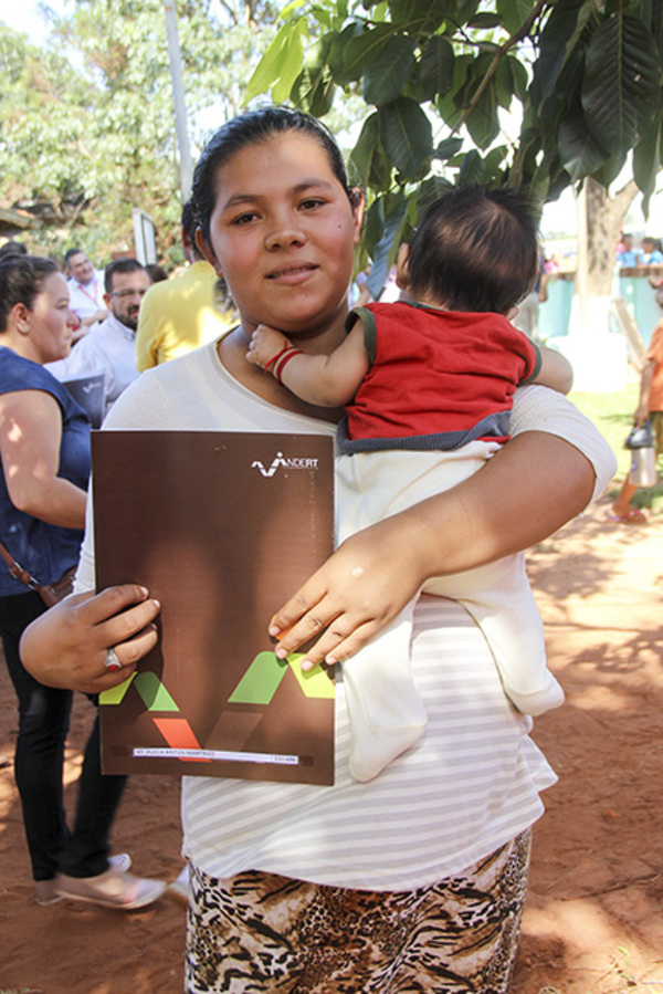 Indert define planes prioritarios de acceso a tierras para mujeres, jóvenes y comunidades indígenas | .::Agencia IP::.