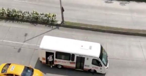 (VIDEO) El “Búfalo” Ovelar va en colectivo a las prácticas
