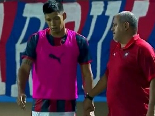 Cara larga de Dos Santos cayó muy mal al hincha azulgrana