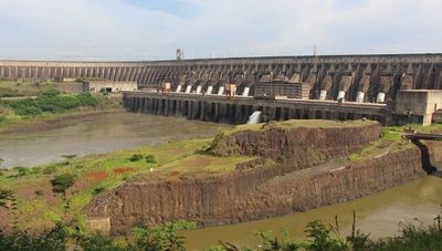 Brasil debe modificar su legislación interna y el tratado si quiere que Itaipú comercialice sin intermediarios, para exgerente de la Andre