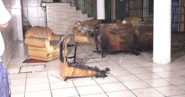 Vela encendida habría ocasionado incendio de departamento en Asunción