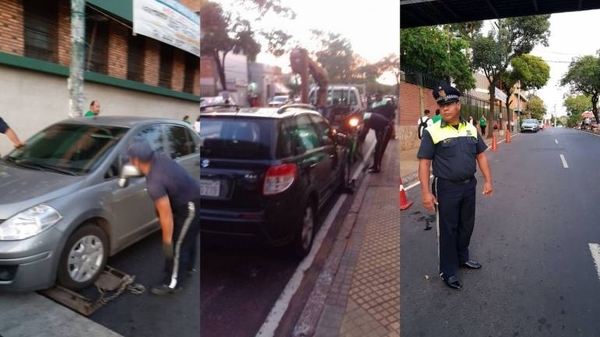 HOY / Llevan con grúa los autos frente al Colegio Cristo Rey: multa supera G. 1 millón