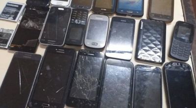 Incautan 19 teléfonos celulares tras requisa en Tacumbú