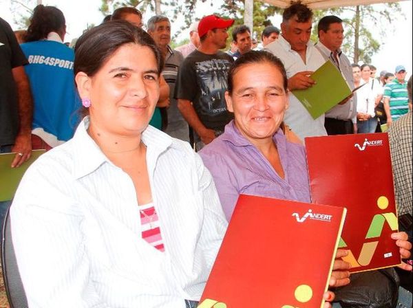 Indert provee de acceso a tierras para mujeres, jóvenes y comunidades indígenas