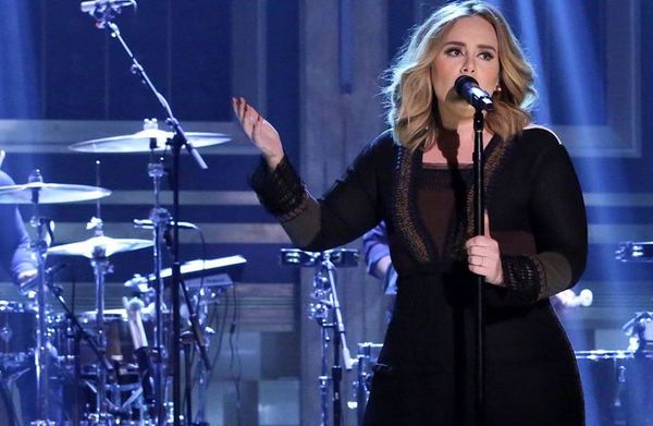 Adele revela que prepara un nuevo álbum para septiembre  - Música - ABC Color