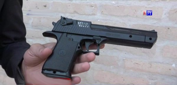 Asaltaba con un arma de juguete | Noticias Paraguay