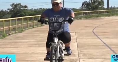 Mortero Bala subió a una bicicleta y esto sucedió