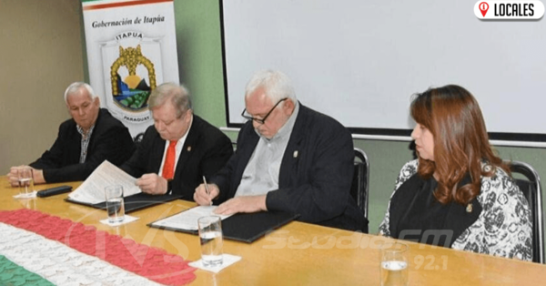 Gobernación de Itapúa firmó un convenio con la UNI para beneficiar a los estudiantes