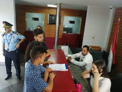 Denuncian supuesta inconsistencia en declaración jurada de Petta
