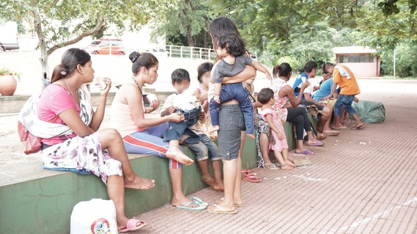 CDE: asisten a familias en situación de calle