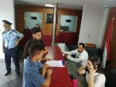FENAES advierte que tomará acciones jurídicas si Fiscalía no interviene en presunta falsa DDJJ de Petta - ADN Paraguayo