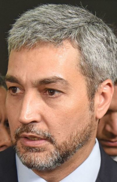 Ejecutivo promulga ley de trazabilidad del financiamiento político - Notas - ABC Color