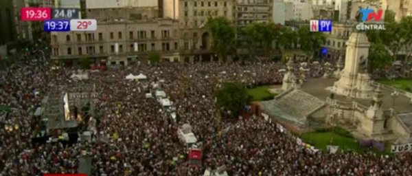 Multitudinaria marcha clama justicia para Fernando | Noticias Paraguay