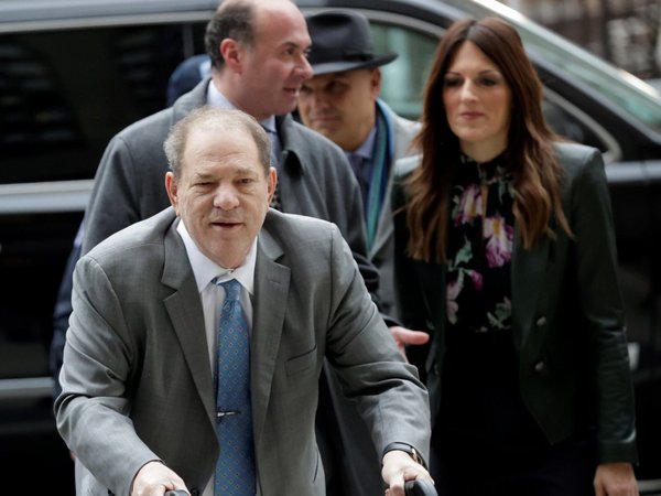 Jurado caso Weinstein comienza deliberar tras polémico artículo de la defensa