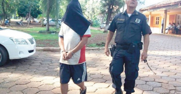 Tatáre le agredió a su madre anciana anga