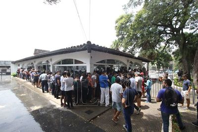 Euforia de socios por una entrada