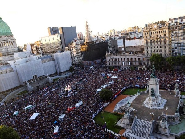 Argentina pidió justicia a un mes del asesinato de Fernando Báez