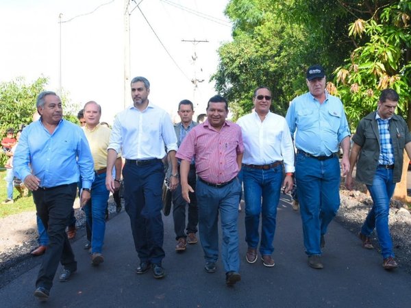 Mario Abdo quiere convertir en productiva a la "burocracia pública parásita"
