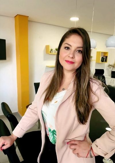 Decidió tomar las riendas de su profesión
