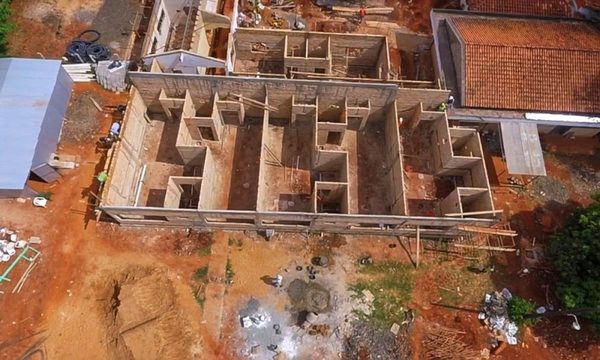 Avanzan obras en hospital distrital de Franco