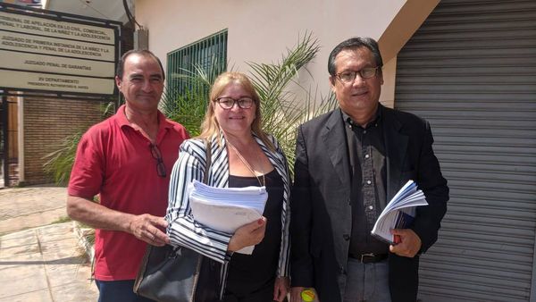 Intendente de Villa Hayes querelló a comunicadores denunciantes