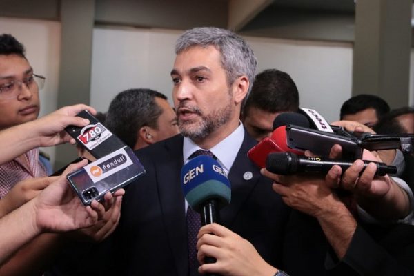 Mario Abdo anuncia que eliminará a "planilleros" de las instituciones públicas