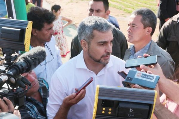 El Presidente de la República llama a construir un diálogo democrático y tolerante con docentes - .::RADIO NACIONAL::.