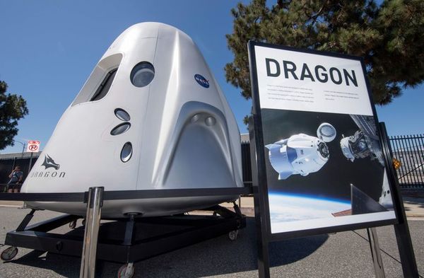 SpaceX anuncia un acuerdo para subir a cuatro turistas a la órbita terrestre - Tecnología - ABC Color