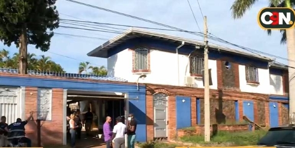 HOY / Hallan cadáver de ciudadano camerunés: sospechas apuntan a paro cardíaco como causa de muerte