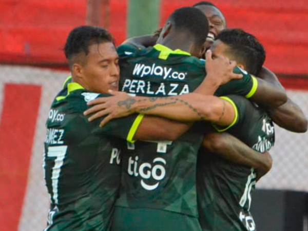 Atlético Nacional firma su pase en Buenos Aires