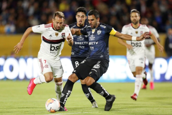 HOY / Recopa: Paridad en Quito que sonríe al Flamengo