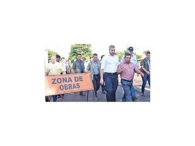 Abdo ordena que se siga barriendo con planilleros y felicita a Nicanor