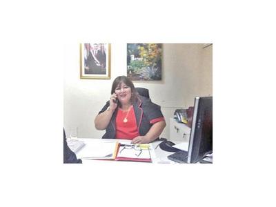 MT aparta a directora por el  caso de falsificación de título