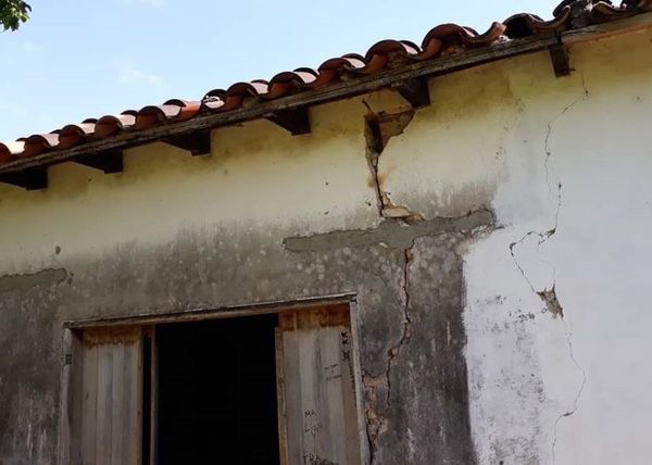 Hay alto riesgo en aulas de Paraguarí - Locales - ABC Color