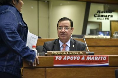 Juez recibe ratificación de prisión para Cuevas y procederá a comunicar a la Policía - Nacionales - ABC Color