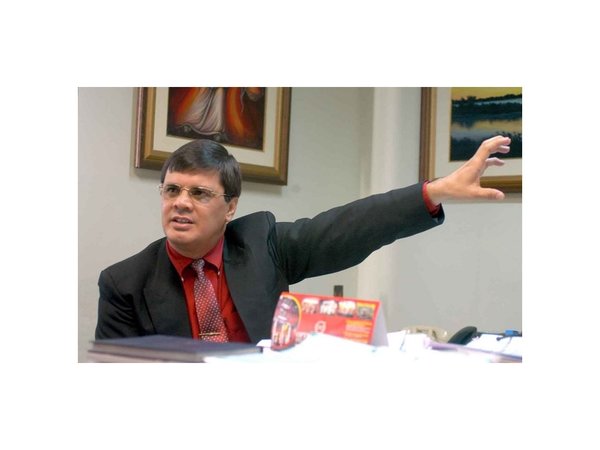 Hugo Sosa Pasmor renuncia como viceministro de Seguridad Interna