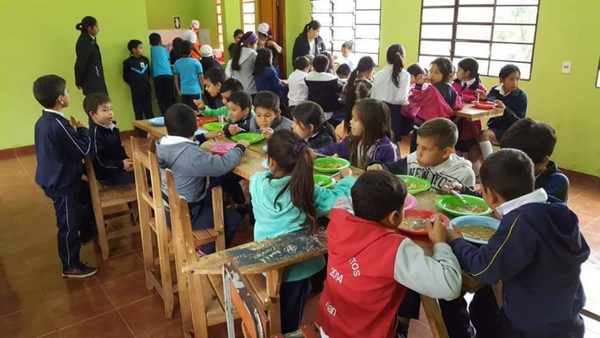 En Ñacunday entregarán merienda escolar dos semanas después del inicio de clases