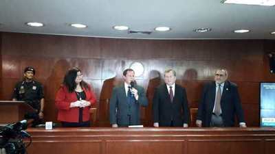 Martínez Simón nuevo presidente de la Corte, se “inaugura” con dos “bombas” a ser desactivadas - ADN Paraguayo